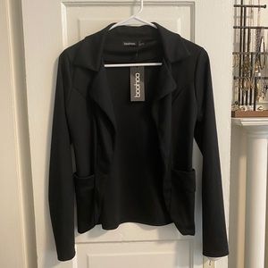 NWT Boohoo Pocket Ponte Blazer in Black 🔥
